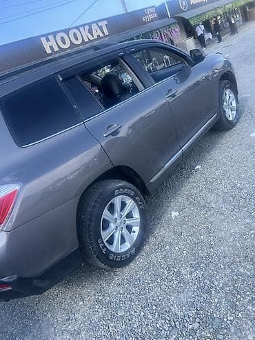5: Toyota Highlander: 2012 г., 3.5 л, Автомат, Гибрид, Кроссовер — 3