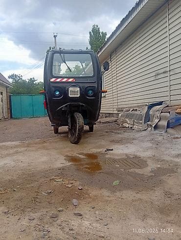 кабина мото: Легкий грузовик, Стандарт, 1,5 т, Б/у — 1