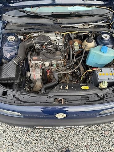 Транспорт: Volkswagen Passat Variant: 1991 г., 1.8 л, Кол менен иштөөчү, Бензин, Универсал — 9