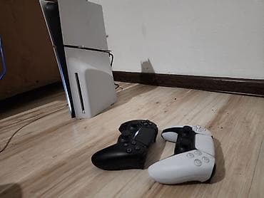 диски на ps5: Игровая консоль Sony PlayStation 5 (версия с дисководом) + 2 геймпада — 5