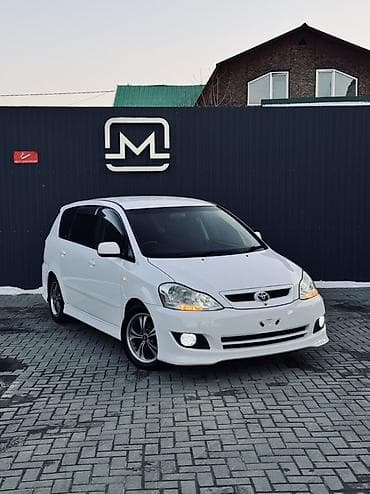 Унаа сатуу: Toyota Ipsum: 2004 г., 2.4 л, Автомат, Газ, Вэн/Минивэн — 1