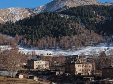 дом 3 комнаты: 3 комнаты, Душевая кабина, Постельное белье, Бытовая техника — 11