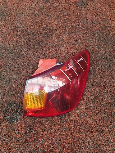 Фонарь заднего хода для Toyota Caldina, правый, 2009 год (б/у). -