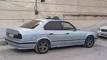 camry 2023: BMW 5 series: 1991 г., 2.8 л, Механика, Бензин, Седан — 2