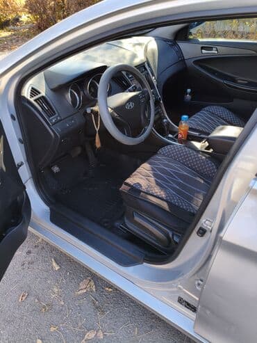 тойота виндом поворотник: Hyundai Sonata: 2011 г., 2 л, Автомат, Газ, Седан — 14