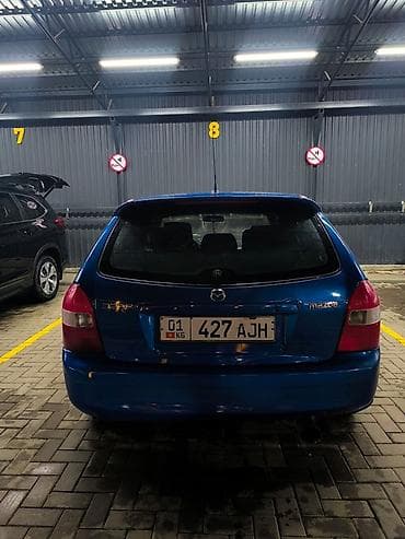 mazda 3: Mazda 323: 2001 г., 1.6 л, Механика, Бензин, Хэтчбэк — 4