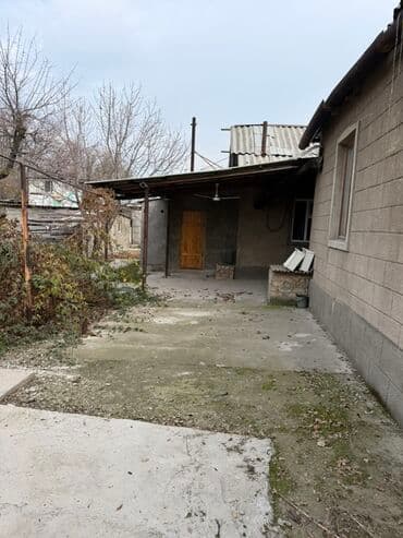 продается дом селекция: 2000 м², 5 бөлмө, Забор, тосулган — 5