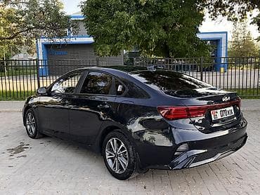 jac m3: Kia K3: 2022 г., Бензин, Седан — 4