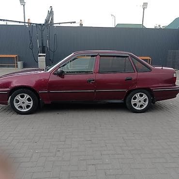 Daewoo Nexia: 2004 г., 1.5 л, Механика, Бензин — 5