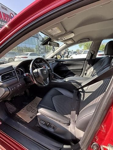 бампер ласети: Toyota Camry: 2018 г., 2.5 л, Автомат, Бензин, Седан — 8