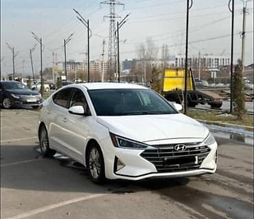 e class: Hyundai Elantra: 2020 г., 2 л, Автомат, Бензин, Седан — 3