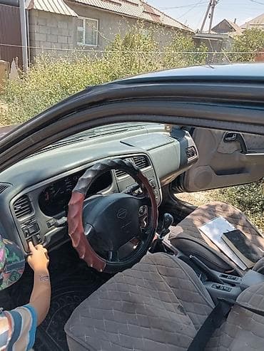 step 2: Nissan Primera: 1999 г., Механика, Бензин, Седан — 3