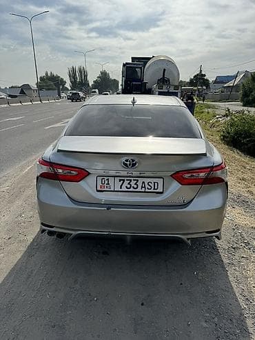 Транспорт: Toyota Camry: 2018 г., 2.5 л, Автомат, Гибрид, Седан — 4