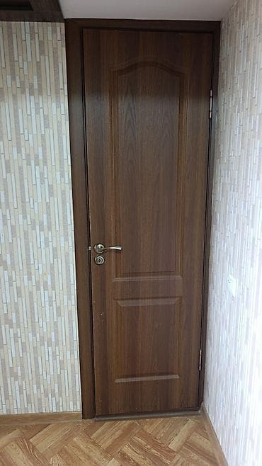 Дом и сад: Межкомнатная дверь, Б/у, Со стеклом, Двухстворчатая, Деревянная, Распашная, цвет - Коричневый — 4