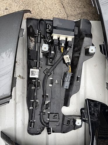 скупка бампер: Накладка на бампер Land Rover, Б/у, Оригинал — 5