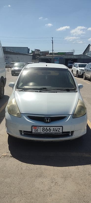 124 e500: Honda Fit: 2002 г., 1.3 л, Вариатор, Бензин, Хэтчбэк — 1