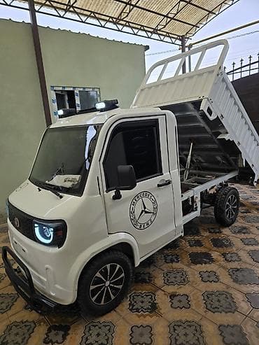 byd e6: Электрический+ Бензин мини-грузовик с самосвальным кузовом. Пробег — 5