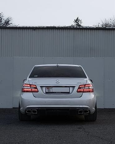 мерс цлс 63: Mercedes-Benz E-Class: 2010 г., 6.2 л, Бензин, Седан — 5