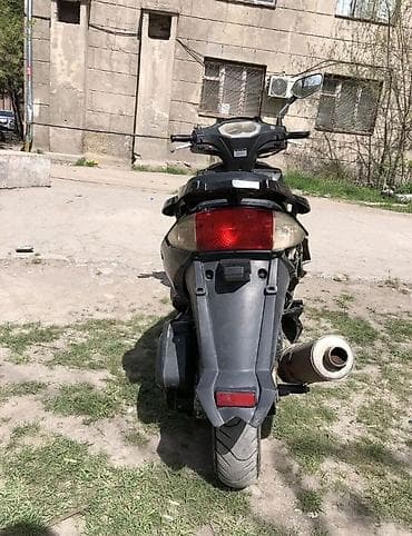 full construction: Тип скутера Suzuki, 150 куб. см, Бензин, Б/у — 4