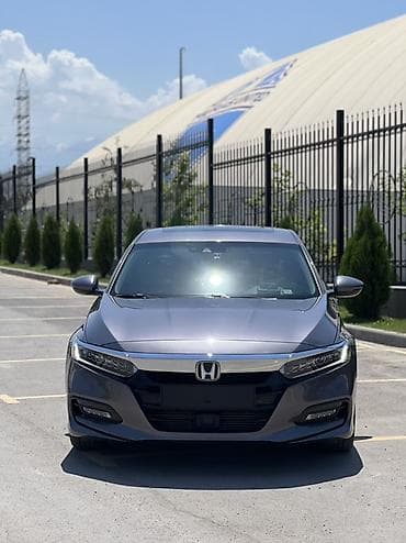 Honda Accord: 2019 г., 1.5 л, Бензин, Седан