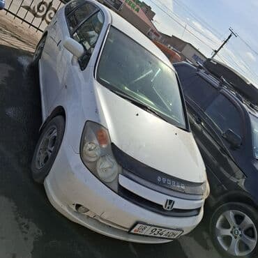 домашний буфер: Honda Stream: 2004 г., 1.7 л, Автомат, Бензиновая, Минивэн — 6