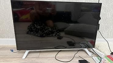 телеаизор: Телевизор Toshiba, диагональ 40". - Тонкие рамки, устойчивая — 2