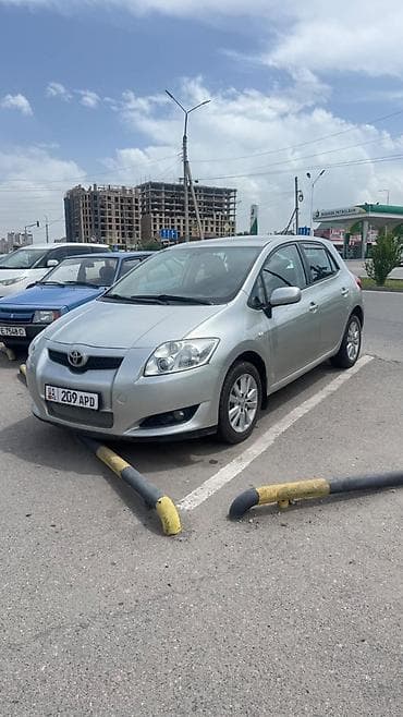Toyota Auris: 2007 г., 1.6 л, Робот, Бензин, Хэтчбэк at lalafo.kg Toyota Auris: 2007 г., 1.6 л, Робот, Бензин, Хэтчбэк