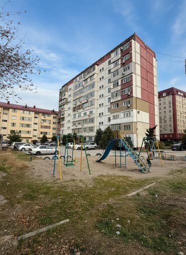 продам дом с участком: 2 комнаты, 54 м², 105 серия, 2 этаж, Евроремонт — 1