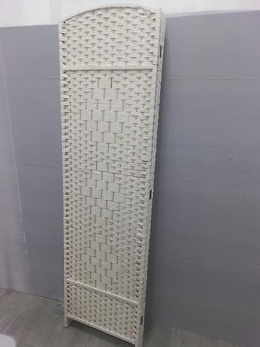 корзины плетённые: Ширма, перегородка Материал: Ротанг, Колличество секций: 4, Плетёная, Для салона — 1