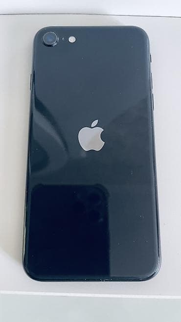 IPhone SE 2020, Б/у, 64 ГБ, Черный, 77 %