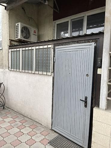 open space: Сдаётся в аренду коммерческое помещение площадью 70 м² (цокольный — 5