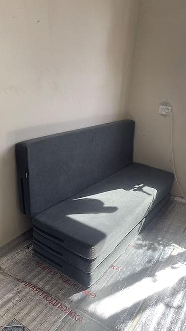 диван с матрасом: Раскладной матрас, Б/у, Двухстворчатая, Высокоэластичная пена, Самовывоз, длина - 200 см — 2