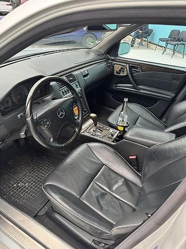 byd e9: Mercedes-Benz E-Class: 2001 г., 5 л, Автомат, Бензин, Седан — 5