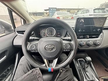 Toyota: Toyota Corolla: 2020 г., 1.2 л, Автомат, Бензин, Седан — 10