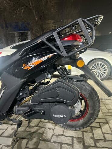 держатель для телефона на скутер: Скутер 150 куб. см, бензиновый - Агрессивный дизайн с высоким — 2