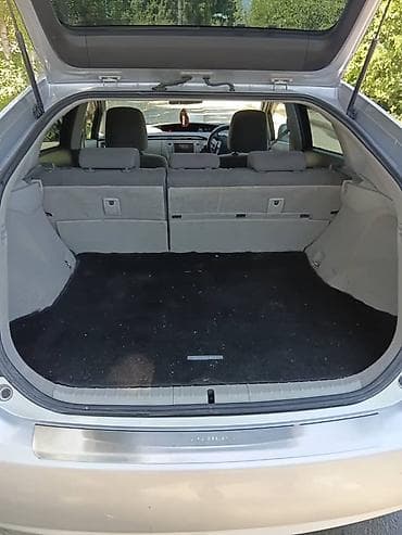 li 9 max: Toyota Prius: 2013 г., 1.8 л, Автомат, Гибрид — 8