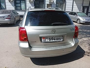 Транспорт: Toyota Avensis: 2004 г., 1.8 л, Автомат, Бензин, Универсал — 3