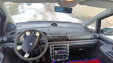 Ford Galaxy: 2002 г., 0.2 л, Механика, Бензин, Минивэн