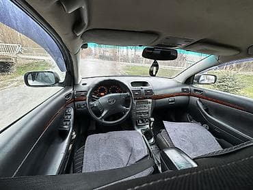 mark2 100: Toyota Avensis: 2005 г., 1.8 л, Механика, Бензин, Седан — 3