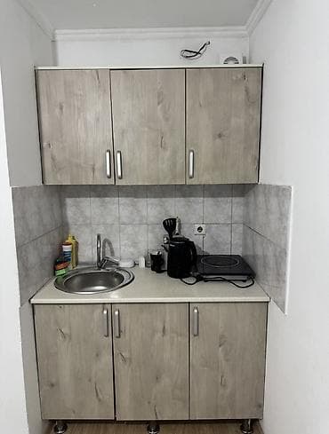 Батирлер: 1 бөлмө, 18 м², Малосемейка, 1 кабат, Косметикалык ремонт — 3