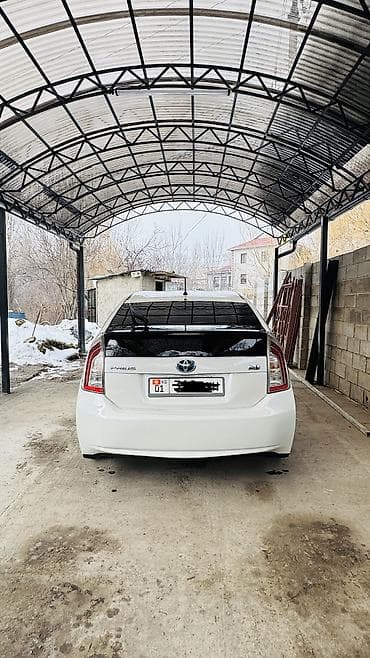 bmw e30: Toyota Prius: 2012 г., 1.8 л, Вариатор, Гибрид, Седан — 5