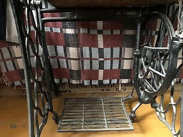 Стационарные телефоны: Механическая швейная машина ПМЗ (Подольский механический завод) в — 5