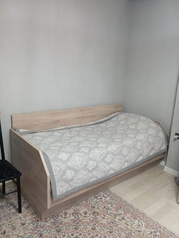 Односпальная кровать, Б/у, С матрасом, В рассрочку, длина - 200 см