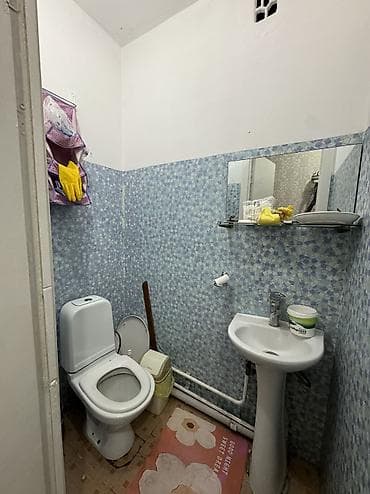 продается квартира калык акиева: 2 комнаты, 53 м², 106 серия, 8 этаж, Старый ремонт — 7
