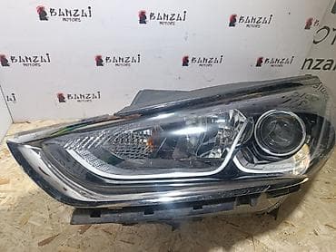 Сальники: Передняя левая фара Hyundai 2019 г., Б/у, Оригинал — 1