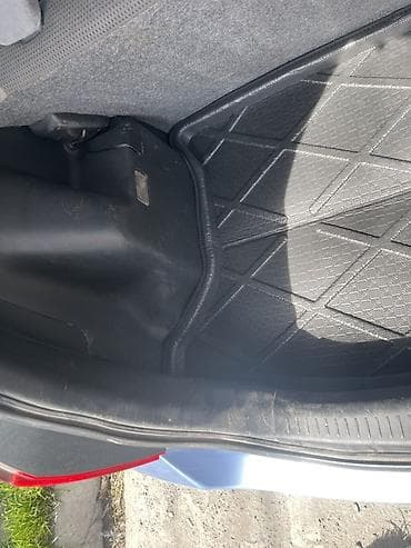 mercedes e: Резиновые Полики Для багажника Honda, цвет - Черный — 3