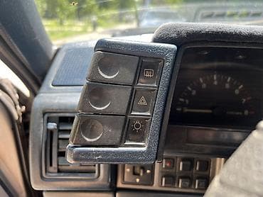 кронос 626: Mazda 626: 1985 г., 2 л, Механика, Бензин, Седан — 8
