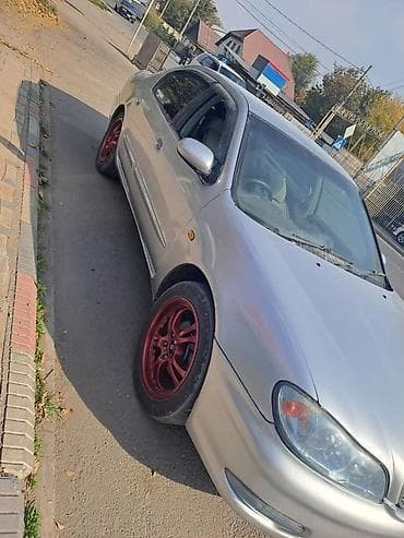 x 7: Nissan Maxima: 1999 г., 2.5 л, Седан — 3