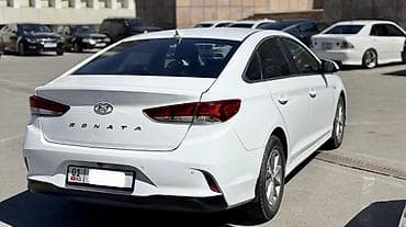 Hyundai Sonata: 2019 г., 2 л, Автомат, Газ, Седан — 4