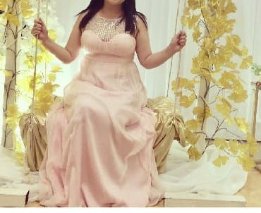 коктейльное платье синего цвета: Платье вечернее шикарное. Нежно розово-персикого цвета . Состояние — 2